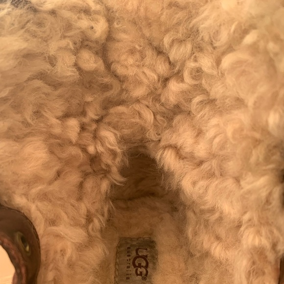 Rare UGG Cordovan Leather Hannen Boot with shearling liner - Picture 7 of 16